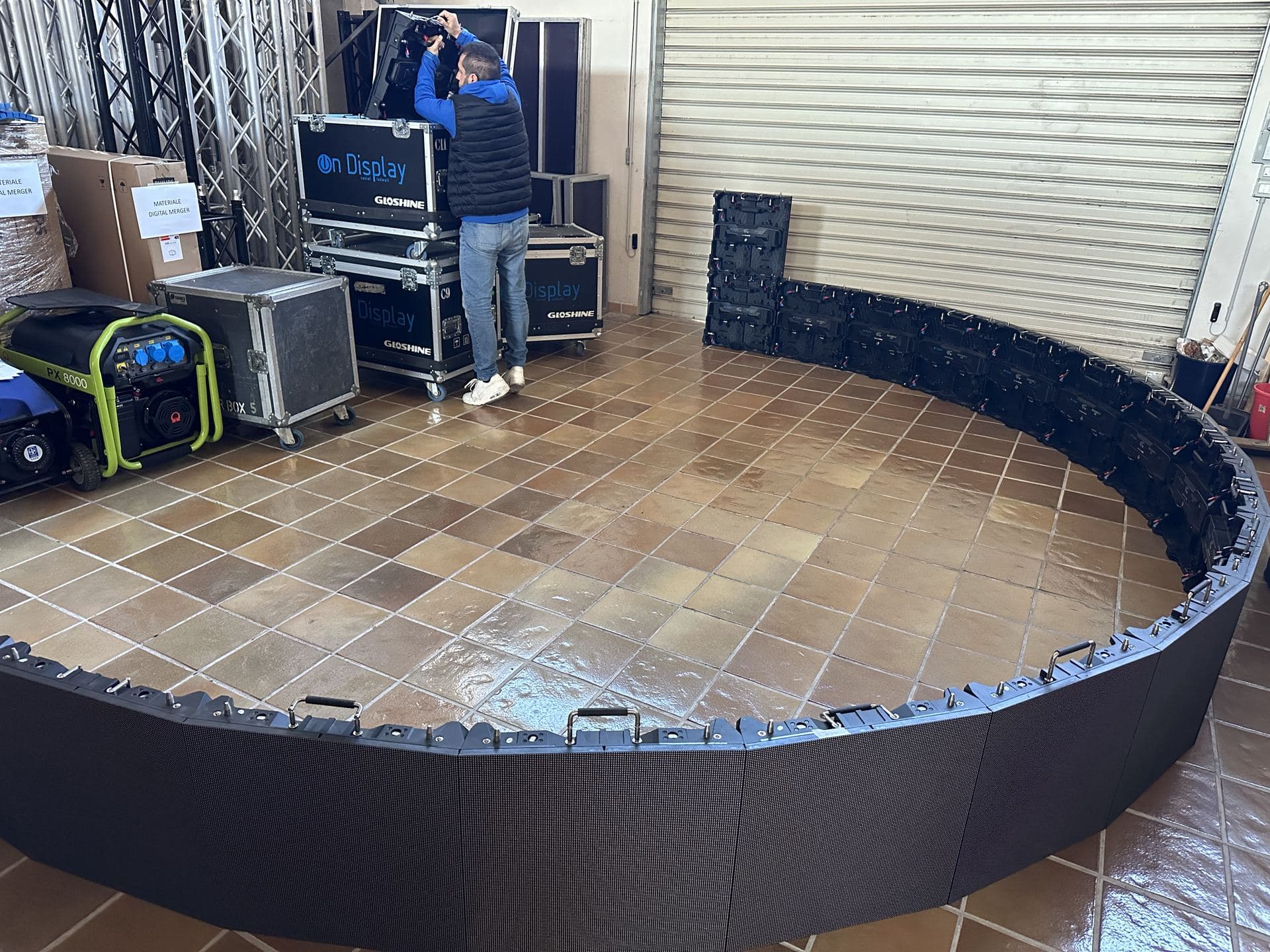 Prova Montaggio Ledwall Custom 360gradi